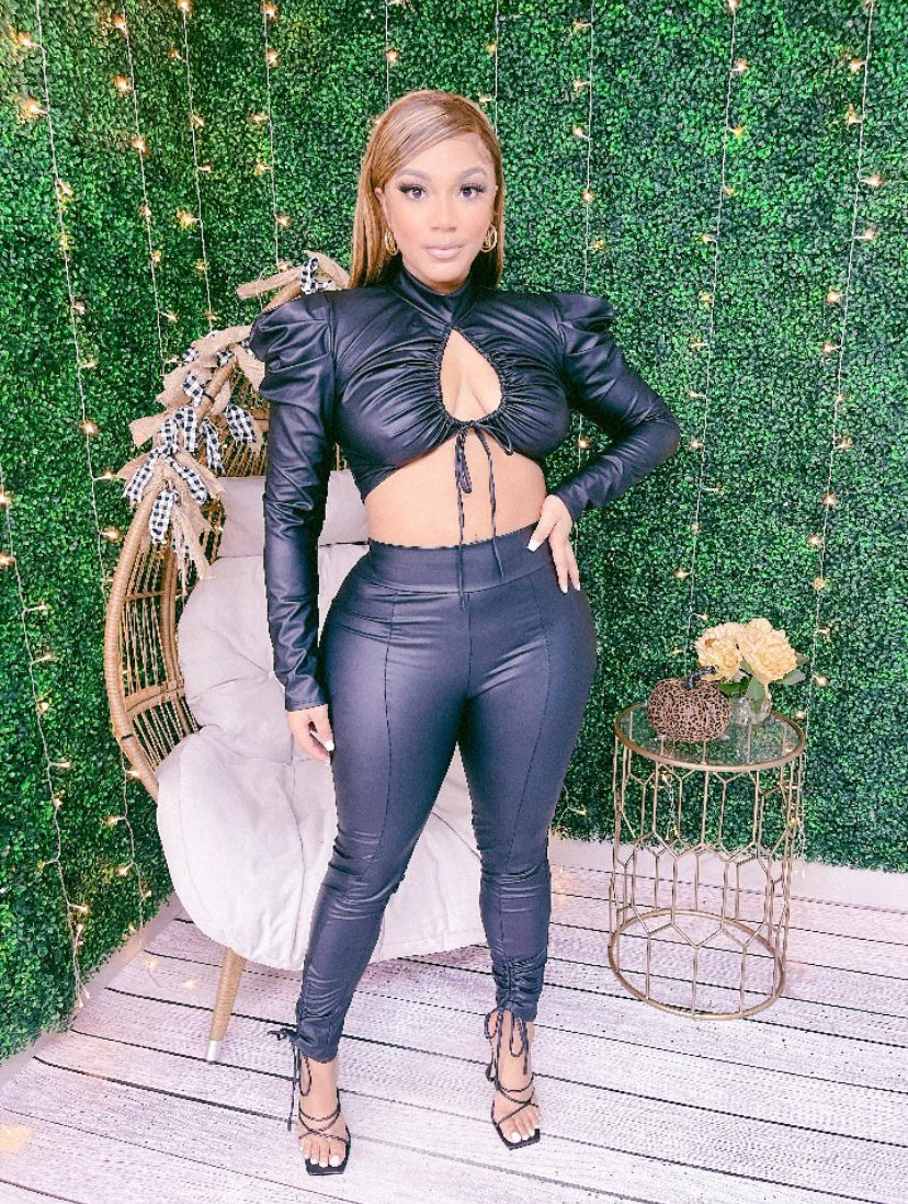Black Shoulder Puff Leather Set