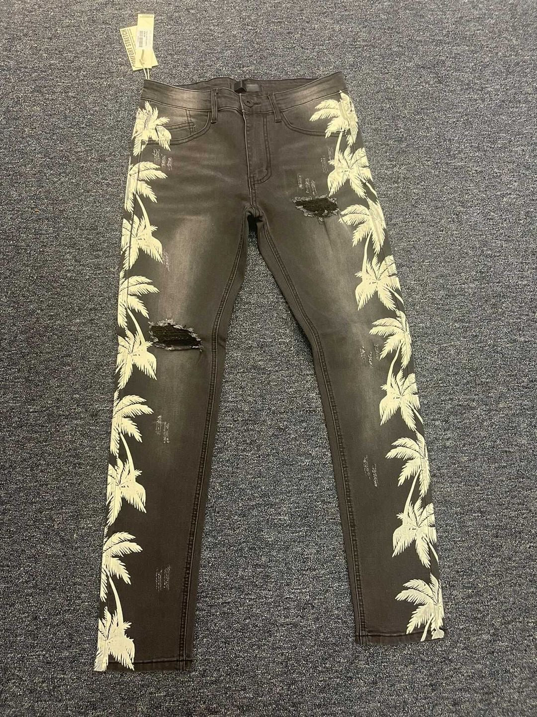 KDNK JEANS