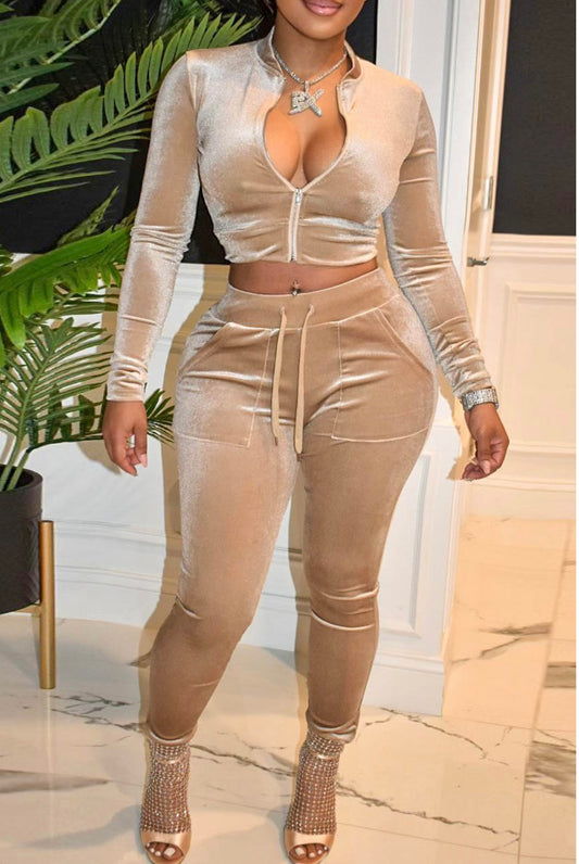 ON THE GO SET KHAKI