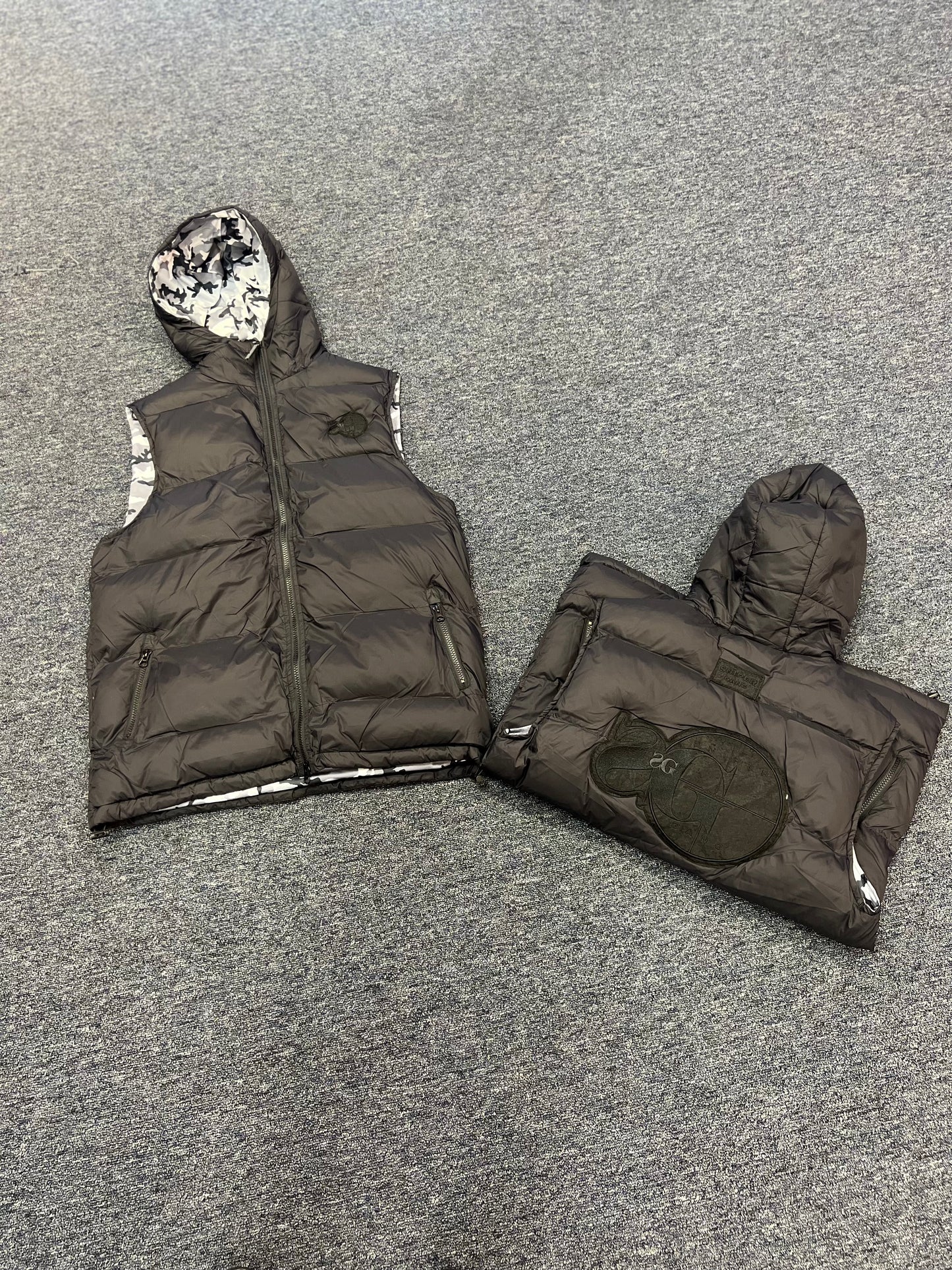 SNIPER GANG BUBBLE VEST BLACK