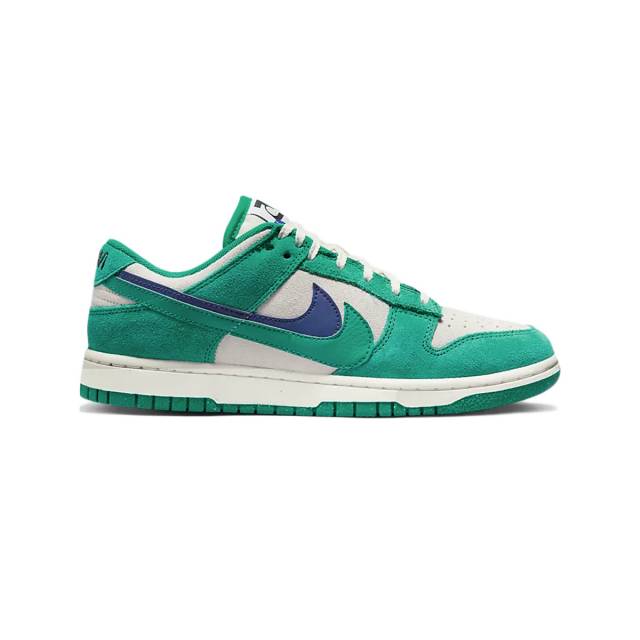Wmns Nike Dunk Low SE Sail Neptune